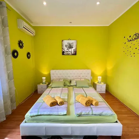 In 42246 Crikvenica