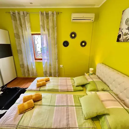 In 42246 Crikvenica