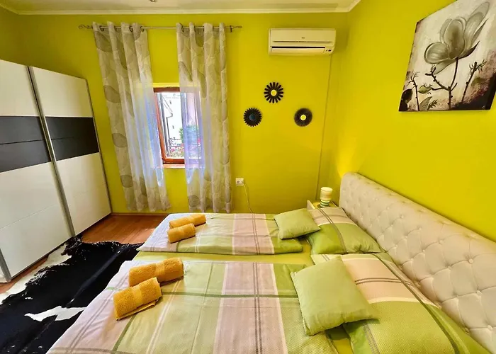 In 42246 Crikvenica